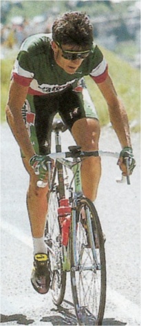 S096F.jpg (44124 byte)