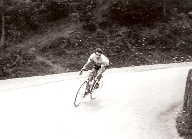 S114F.jpg (88876 byte)